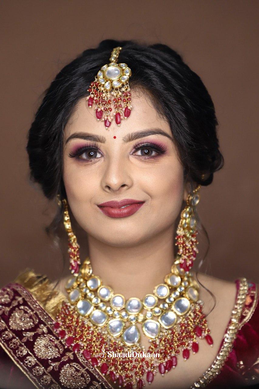 Book Best Bridal Makeup Artist in Indore  Check Price  Rev - Madhya Pradesh - Indore ID1586496