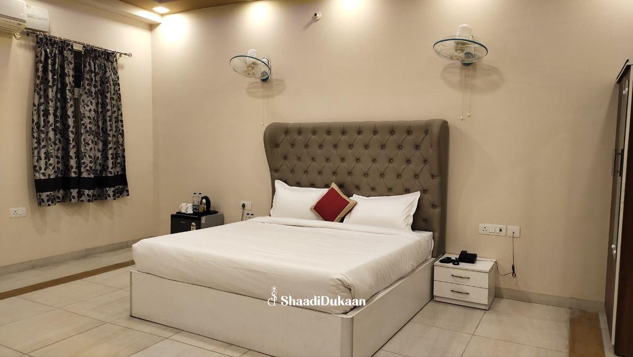 Best Wedding venues  Top Hotels Resorts Banquets Lawns f - Rajasthan - Jaipur ID1592299