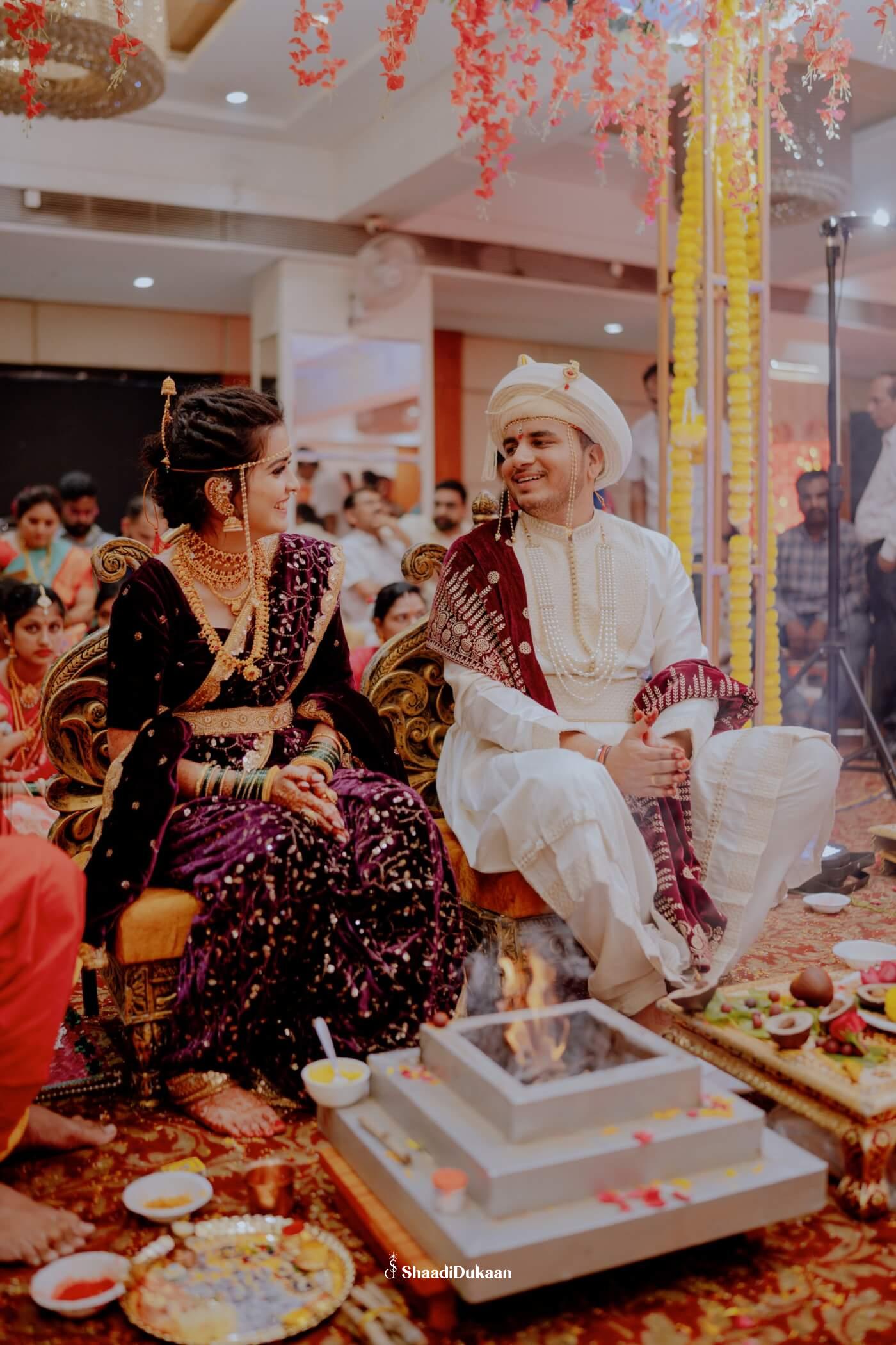 Save big with affordable wedding photographers in Pune near  - Maharashtra - Pune ID1610092