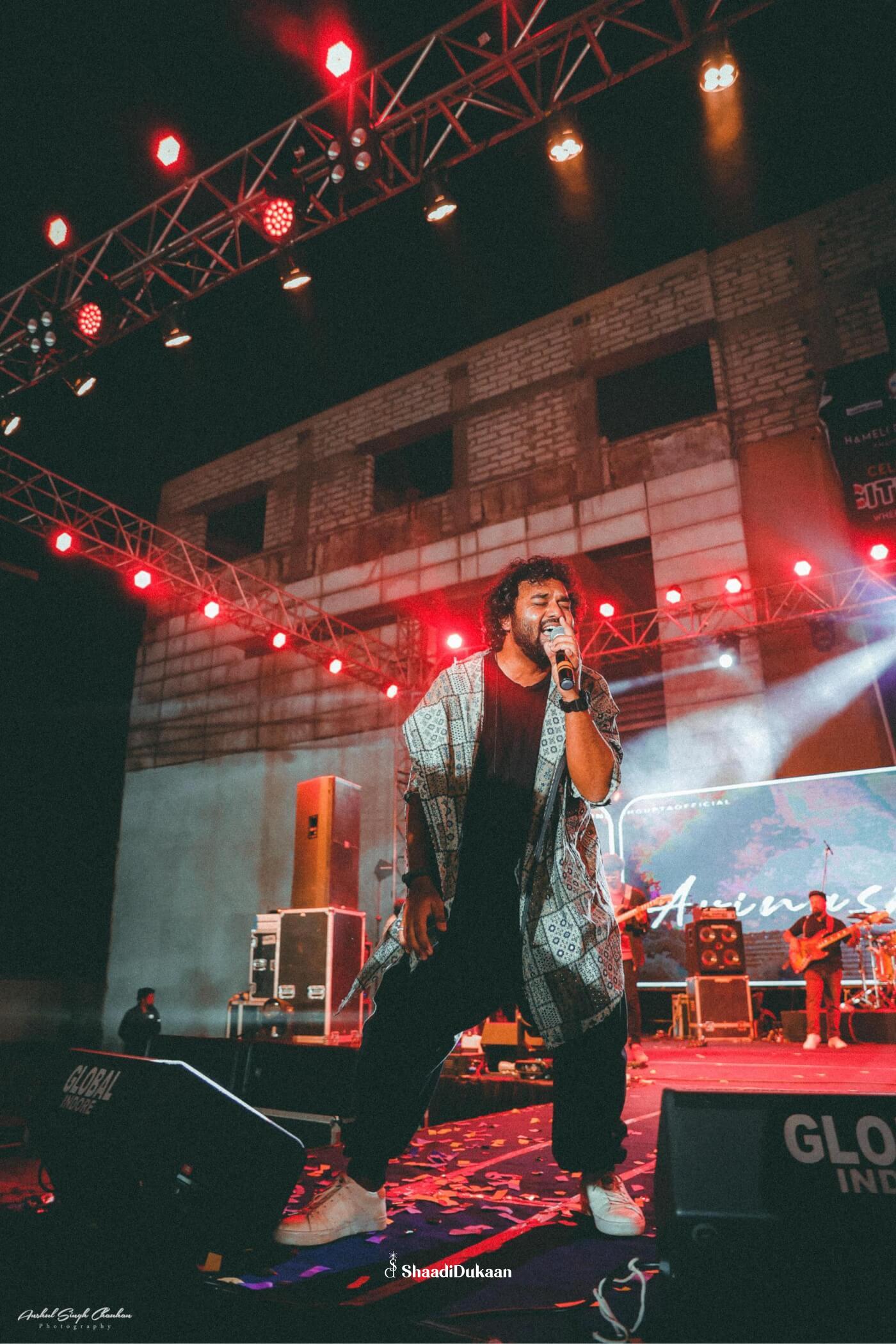 Top Live Bands in Mumbai  Live Band Services for Barat ? Sh - Maharashtra - Mumbai ID1587702