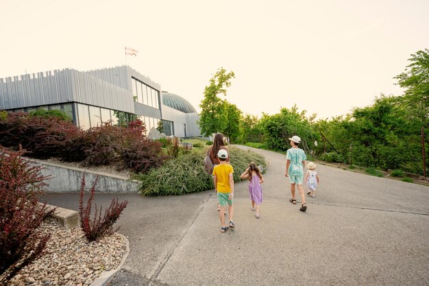 Empowering Young Minds via Learning Growth and Exploration - Texas - Houston ID1598034
