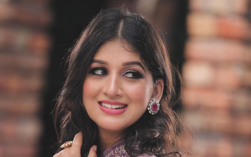 Celebrate beauty with popular makeup artists in Gurgaon and  - Haryana - Gurgaon ID1611611 4