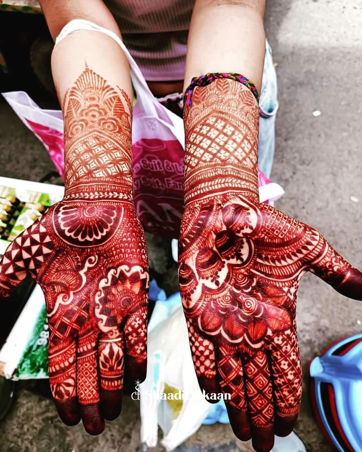 Impress Guests with a Professional Mehndi Artist in Lucknow  - Uttar Pradesh - Lucknow ID1604970 2