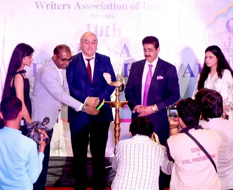 Fashion Show Celebrating Literature and Culture Concludes 10 - Uttar Pradesh - Noida ID1585637