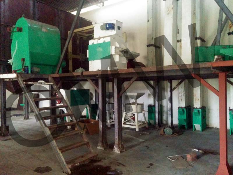 Atta Chakki Plant - Delhi - Delhi ID1609342