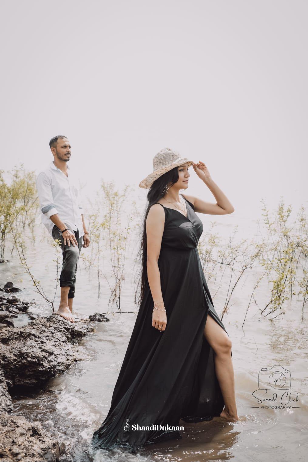 Explore Top Talent Best Wedding Photographers in Indore for - Madhya Pradesh - Indore ID1606267 2