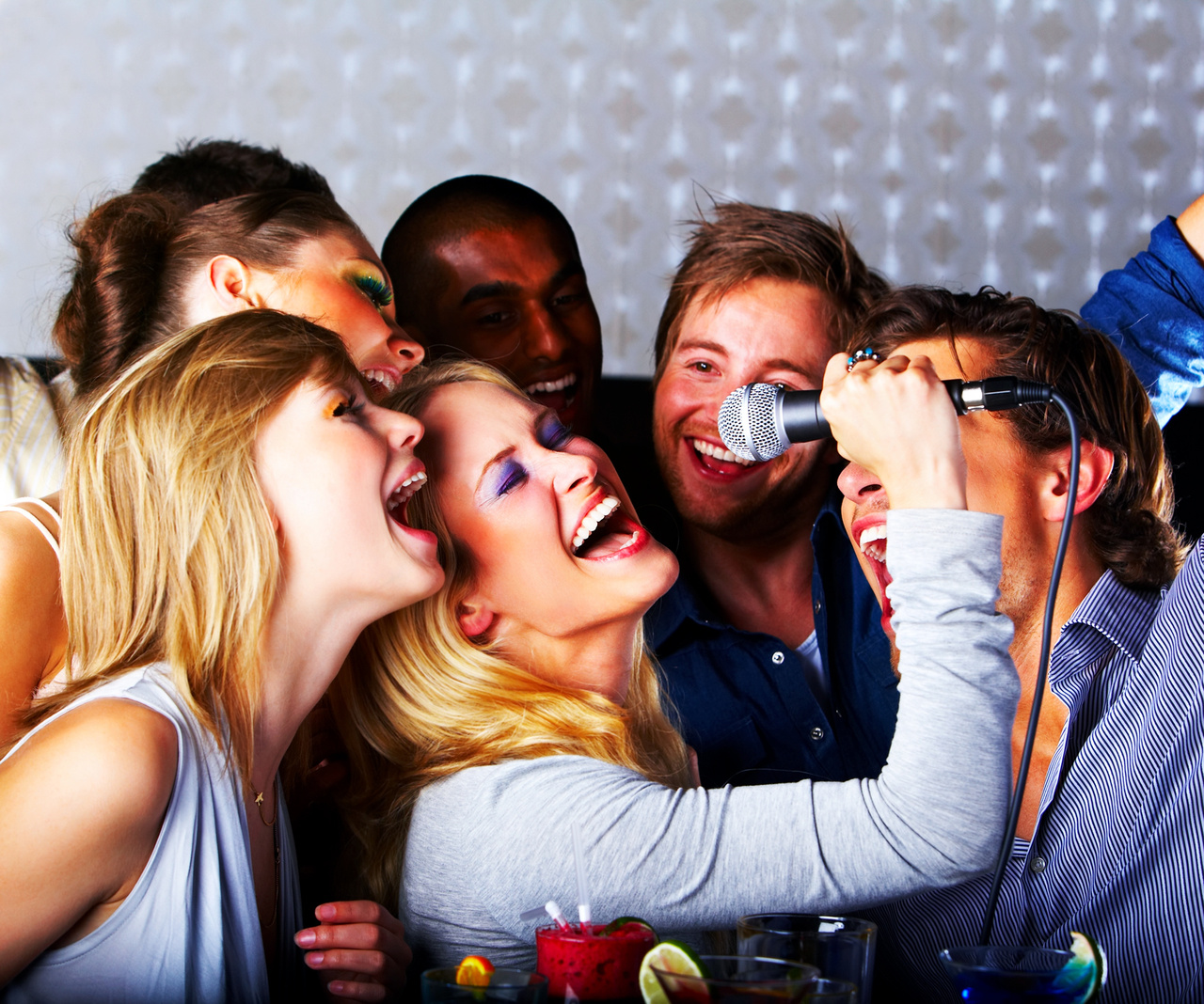 Party Bus for Kids? Ideas for Safe and Fun Trips - Maryland - Baltimore ID1597691