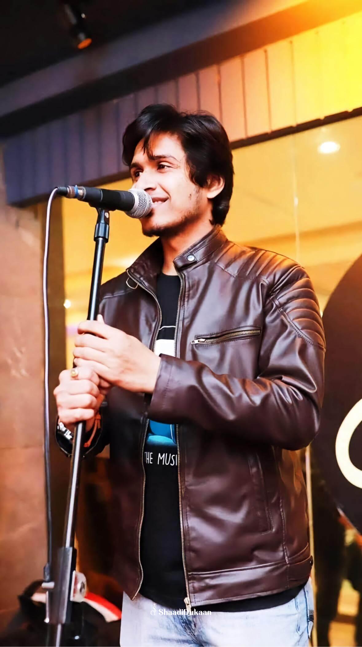 Top Live Bands in Noida  Live Band Services for Barat  Sha - Uttar Pradesh - Noida ID1586979