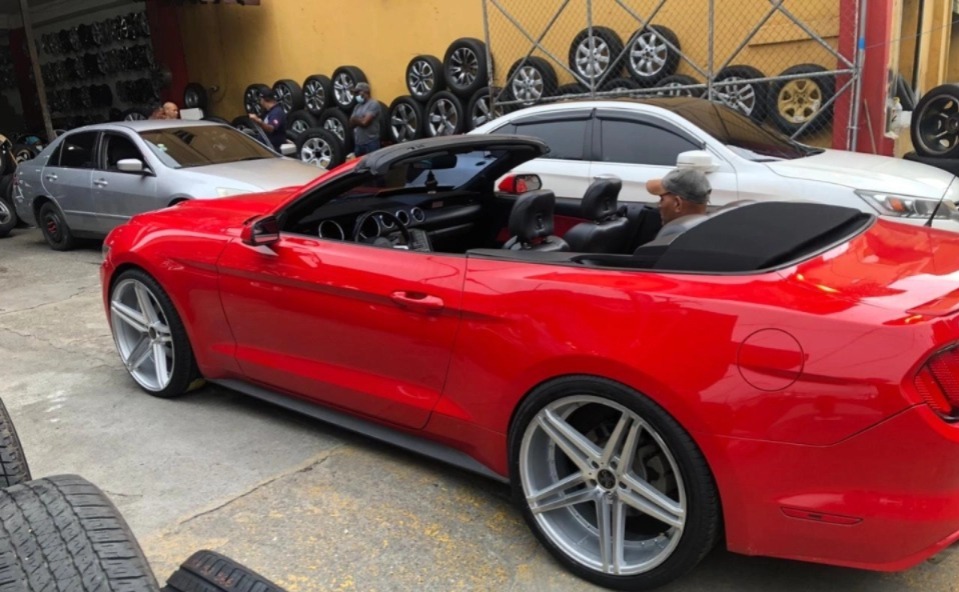 Carros Deportivos En Alquiler Rentalo Ya Via Whatsapp!! - New York - New York ID1610865 3