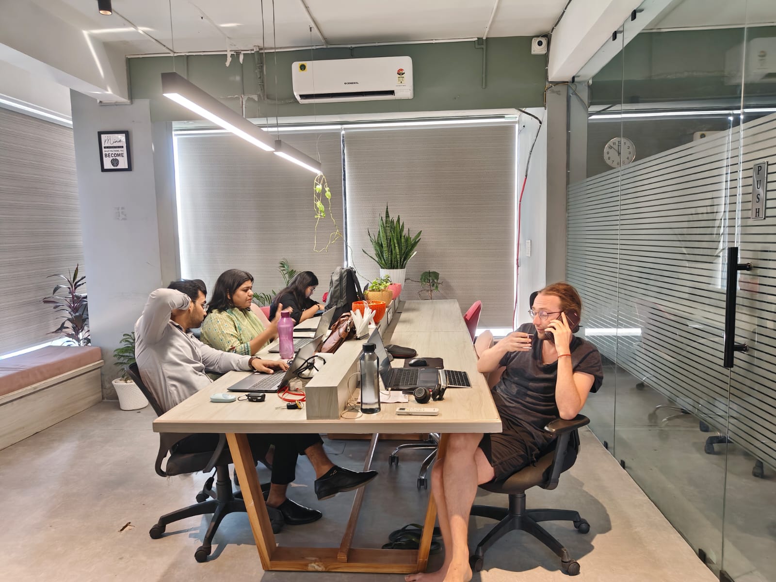 Work space in jaipur - Rajasthan - Jaipur ID1587146