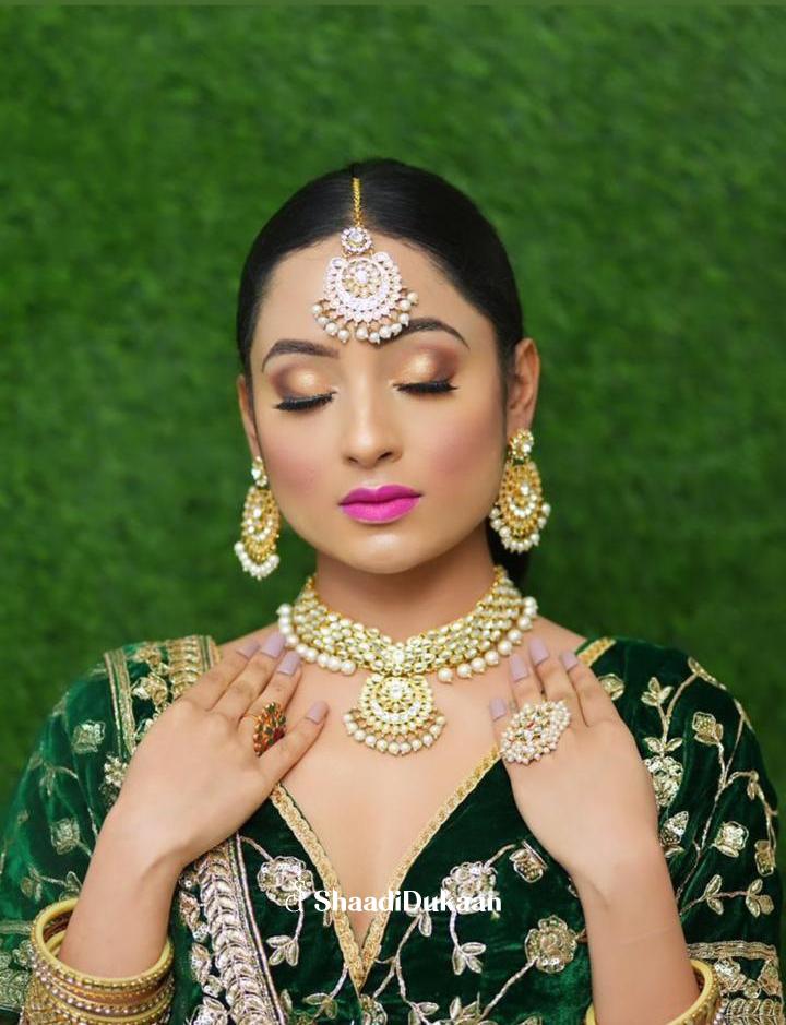 Achieve Bridal Perfection with Experienced Wedding makeup ar - Maharashtra - Pune ID1606370 4