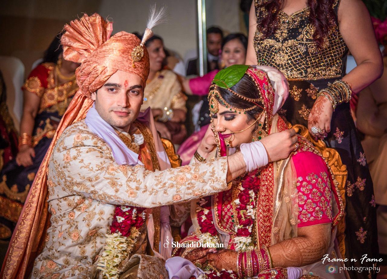 Picture perfect moments with top wedding photographers in Gu - Haryana - Gurgaon ID1604638 3