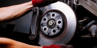 Mobile truck tire repair service in Lincoln - Nebraska - Lincoln ID1516556