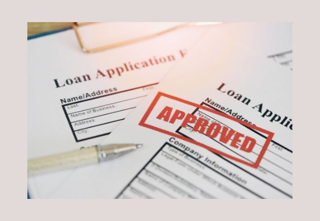 Seamless Loan Application Process in the UAE - California - Chico ID1523440