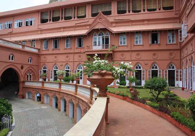 Explore the Best Colleges for Journalism to Shape Your Media - Uttar Pradesh - Bareilly ID1603113