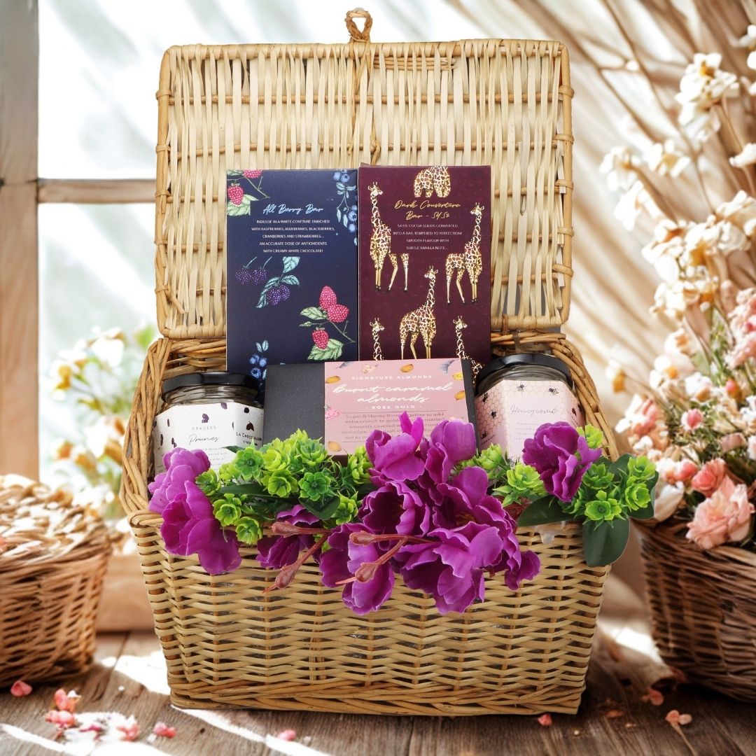 Premium Gourmet Gifting  Gift Hamper Baskets  La Chocoallu - Punjab - Jalandhar ID1610700 2