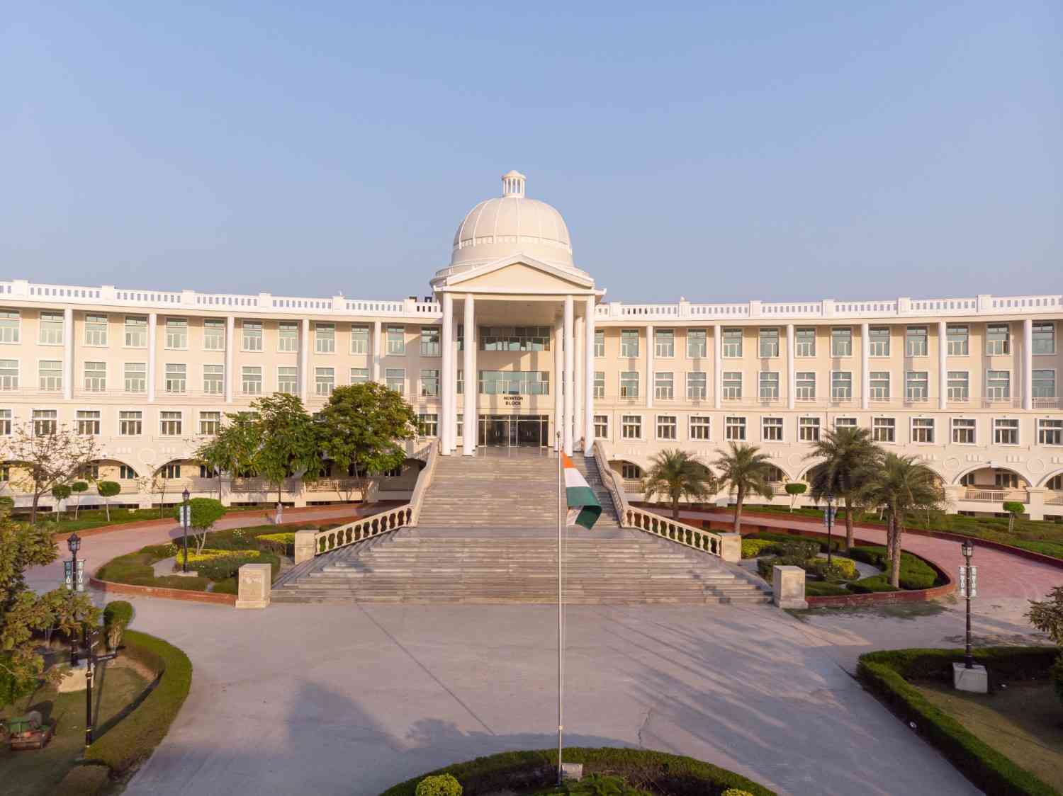 Noida International University A UGC Recognized University - Uttar Pradesh - Noida ID1600777
