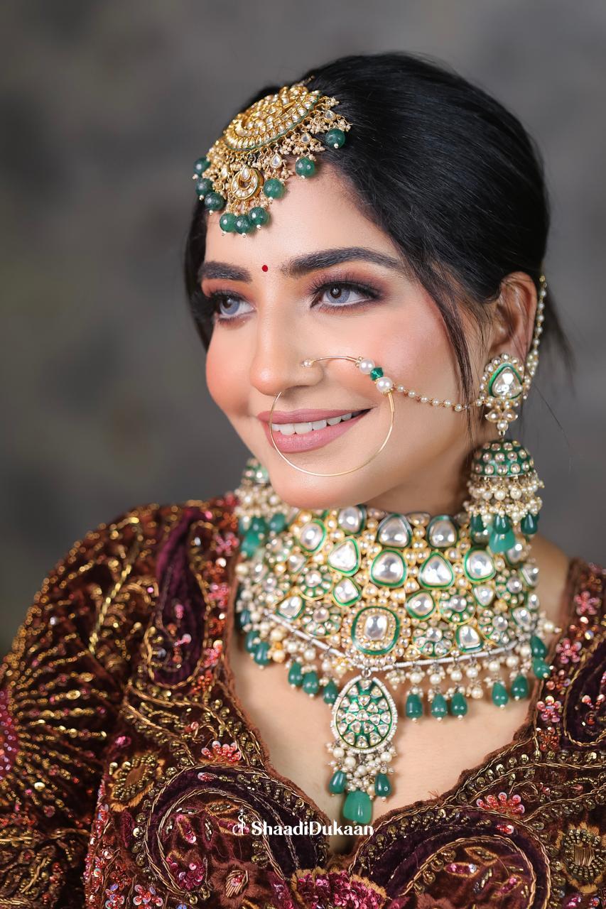 Best Makeup Artists in Noida for Wedding  Price Info Revi - Uttar Pradesh - Noida ID1588365