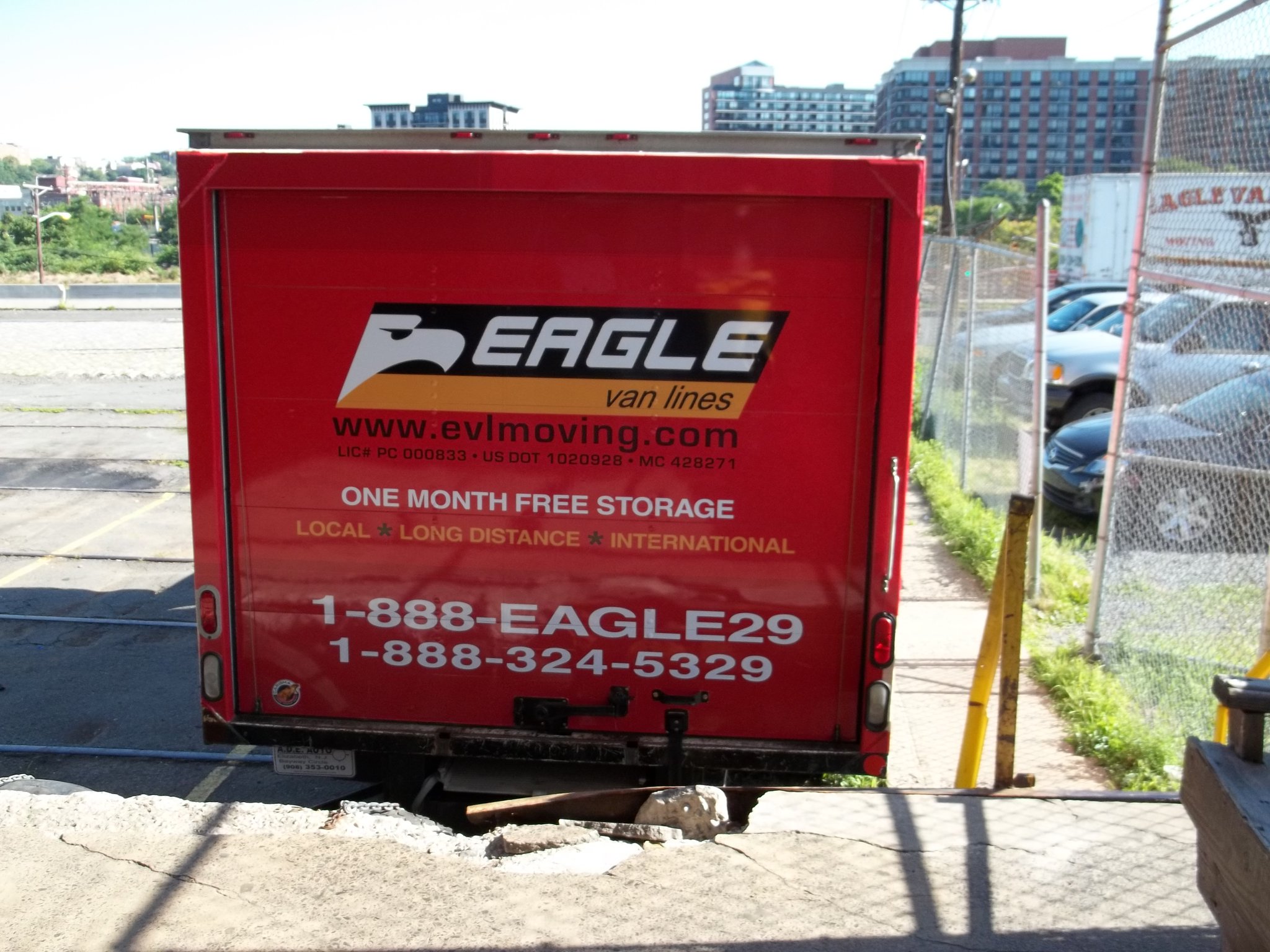 Eagle Van Lines Moving  Storage - New Jersey - Jersey City ID1549299 2