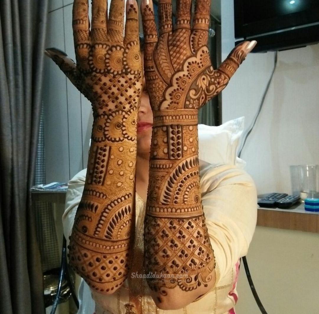 Look Ethereal with the Best Bridal Mehndi Artist in Lucknow  - Uttar Pradesh - Lucknow ID1609932 3