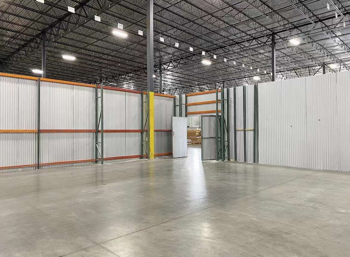 Warehouse Space Available! - Arizona - Phoenix ID1546897 2