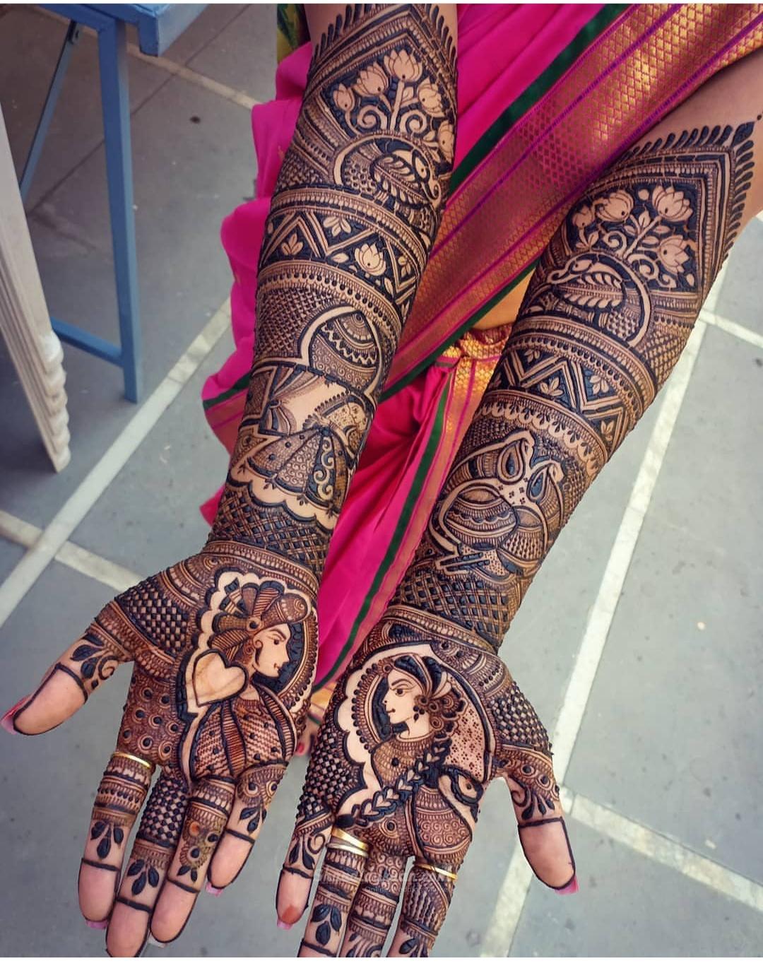 Traditional and modern art by the best bridal mehndi artist  - Chandigarh - Chandigarh ID1610705 4