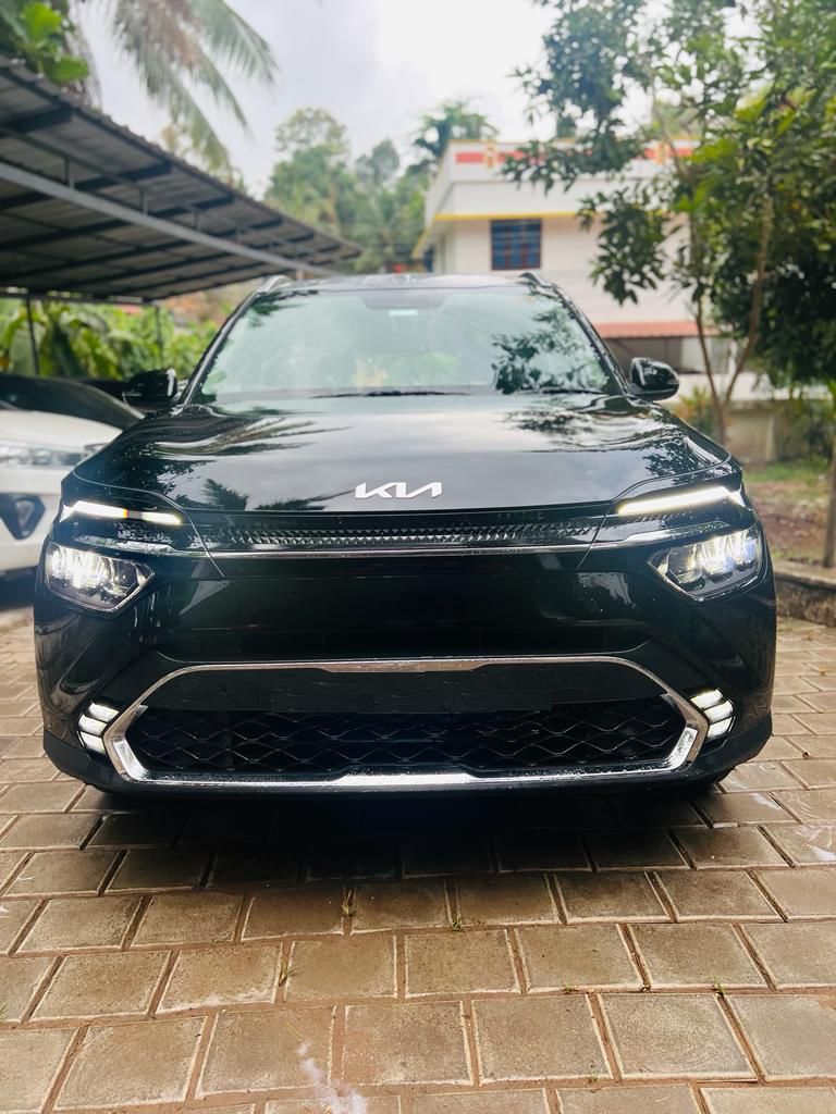 7 Seaters Car Rental in Trivandrum - Kerala - Thiruvananthapuram ID1591471