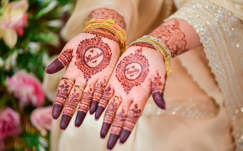 Affordable Mehndi Artists in Pune Expert Services for Weddi - Maharashtra - Pune ID1604590 2
