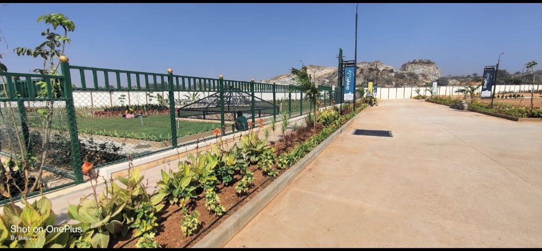 DC Converted Premium Residential Plots with tons of AMENITIE - Karnataka - Bangalore ID1611864