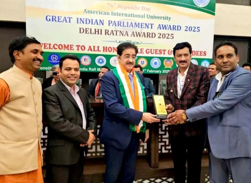 Sandeep Marwah Honoured with the Great Indian Parliament Awa - Uttar Pradesh - Noida ID1596921