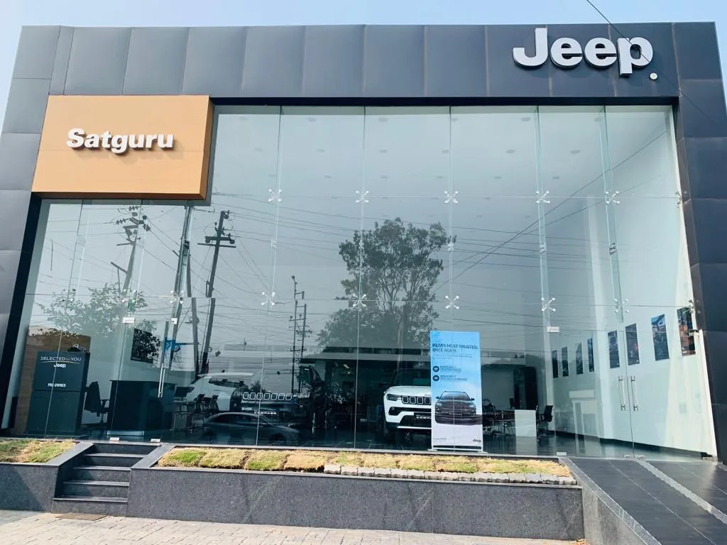  Jeep showroom near me in indore - Madhya Pradesh - Indore ID1543145