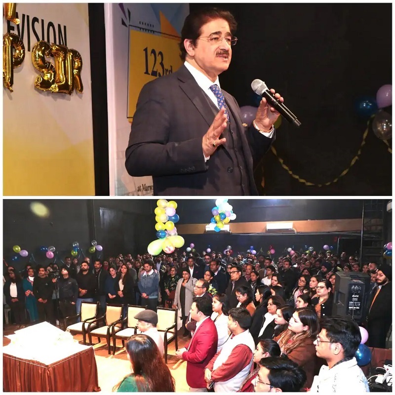 Sandeep Marwah Addresses Faculty Members at AAFT on Internat - Delhi - Delhi ID1595019
