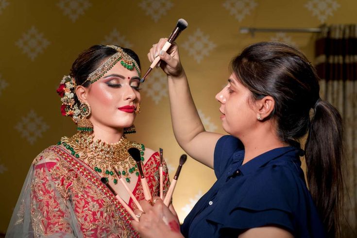 Connect with popular makeup artists in Gurgaon for bridal p - Haryana - Gurgaon ID1606503 2