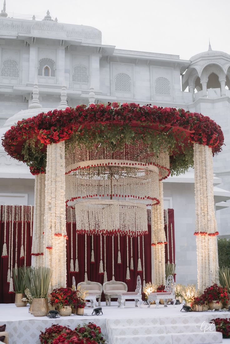 Get allinclusive deals from the best wedding decorators in  - Madhya Pradesh - Indore ID1610031 2