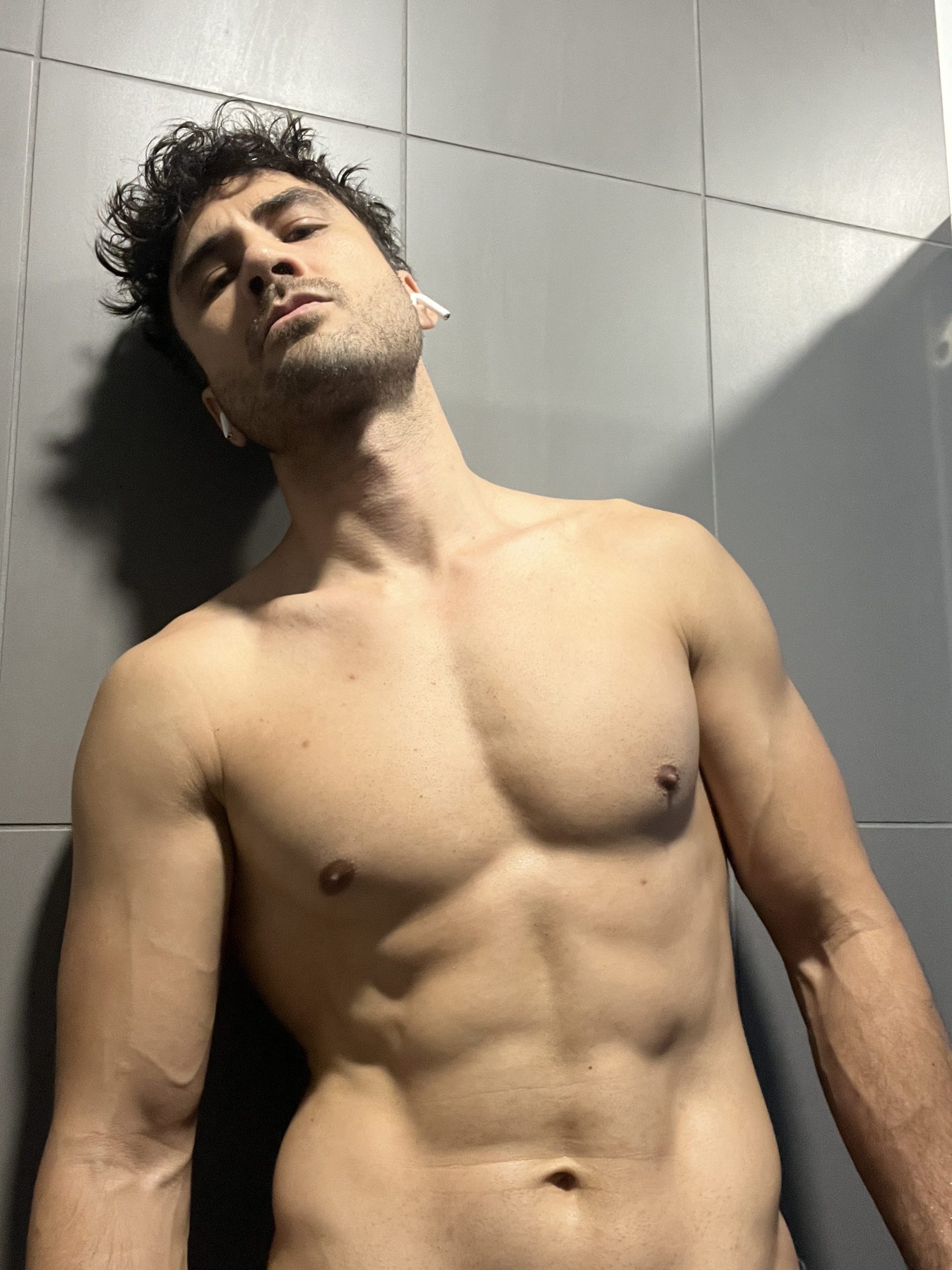 Unlock Exciting Opportunities Exploring Male Escort Service - Karnataka - Bangalore ID1618098