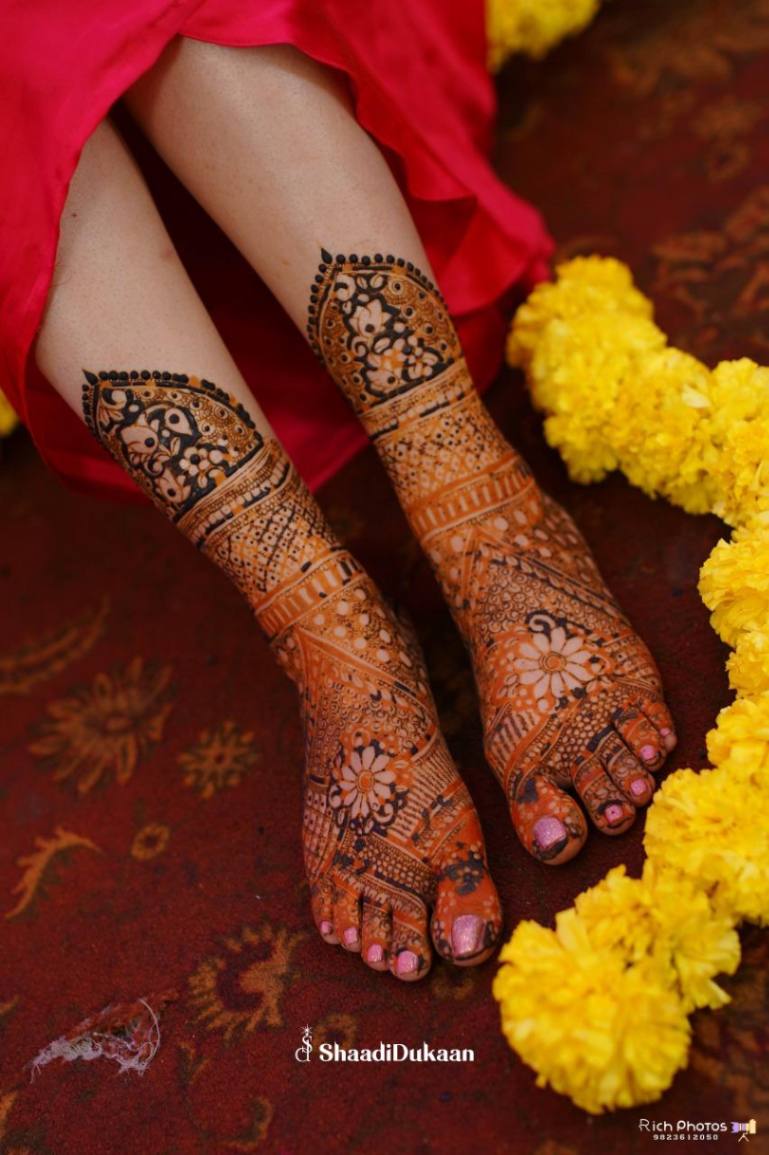 Top Mehandi Artists in Mumbai  Book Best Bridal Mehndi Desi - Maharashtra - Mumbai ID1605049