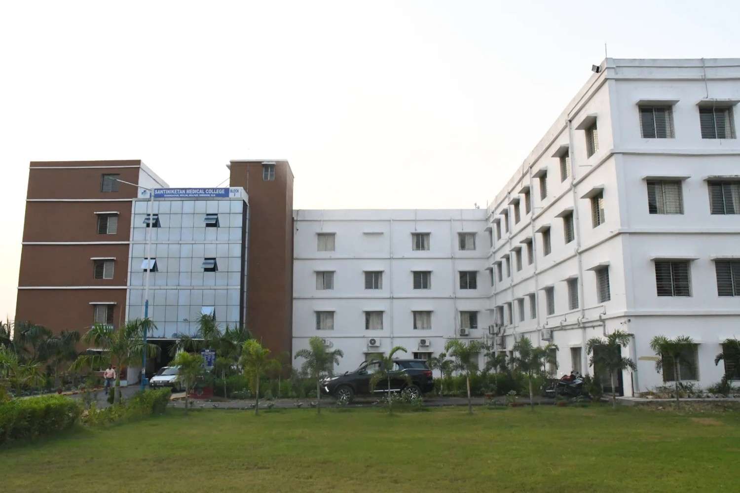 Santiniketan Medical College Admission 2025 Call 9800180290 - West Bengal - Kolkata ID1604440