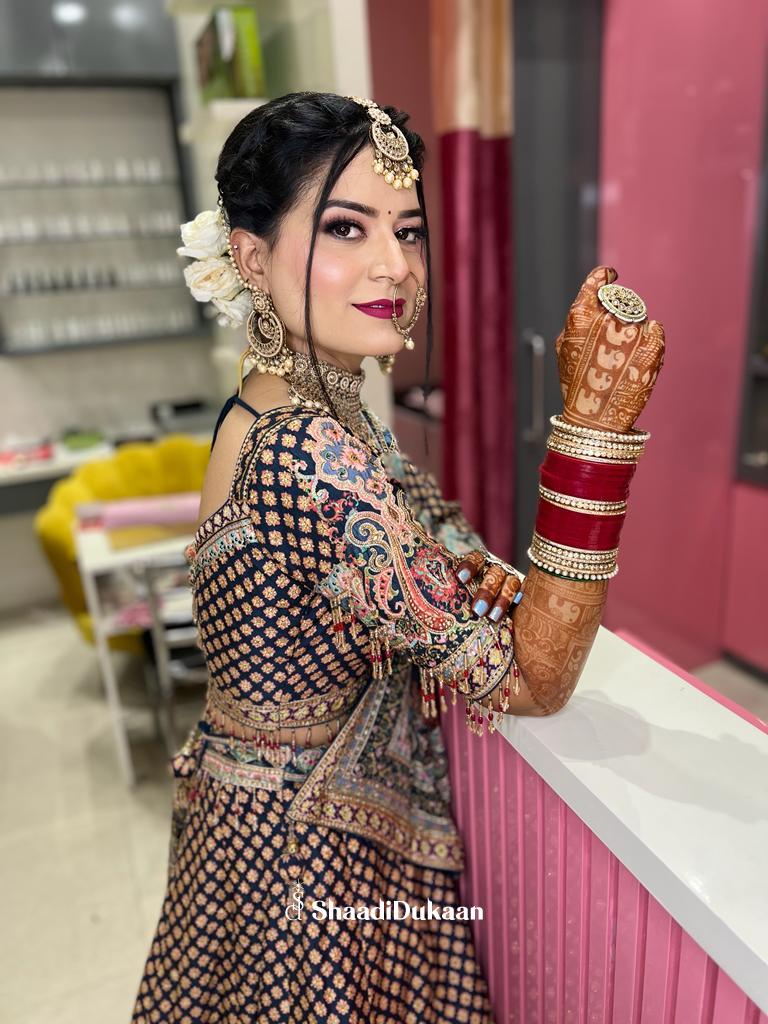 Wedding makeup specialists top makeup artists in Gurgaon cr - Haryana - Gurgaon ID1604621 3