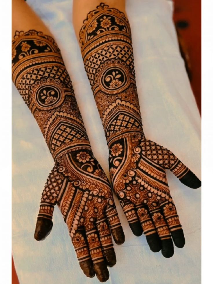 Get Creative Henna by the Best Bridal Mehndi Artist in Luckn - Uttar Pradesh - Lucknow ID1606210