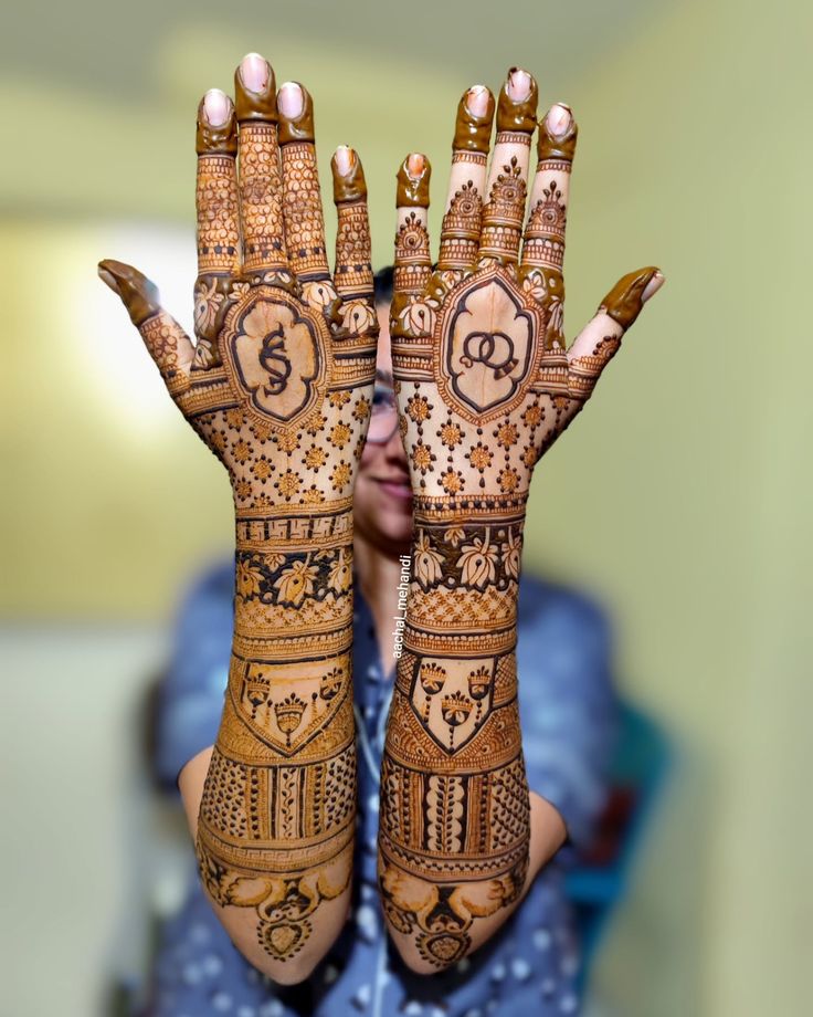 Find artistic brilliance with top mehndi artists in Indore f - Madhya Pradesh - Indore ID1610055 2