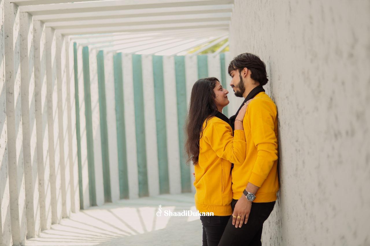 Wedding Photographers in Bhilwara  Candid Pre Wedding Phot - Rajasthan - Bhilwara ID1589277