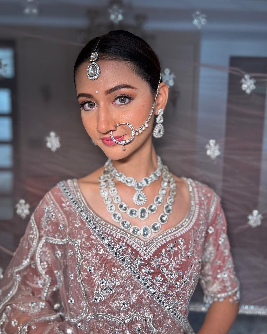 The Ultimate Guide to Choosing the Best Makeup Artist in Nag - Maharashtra - Pune ID1604552