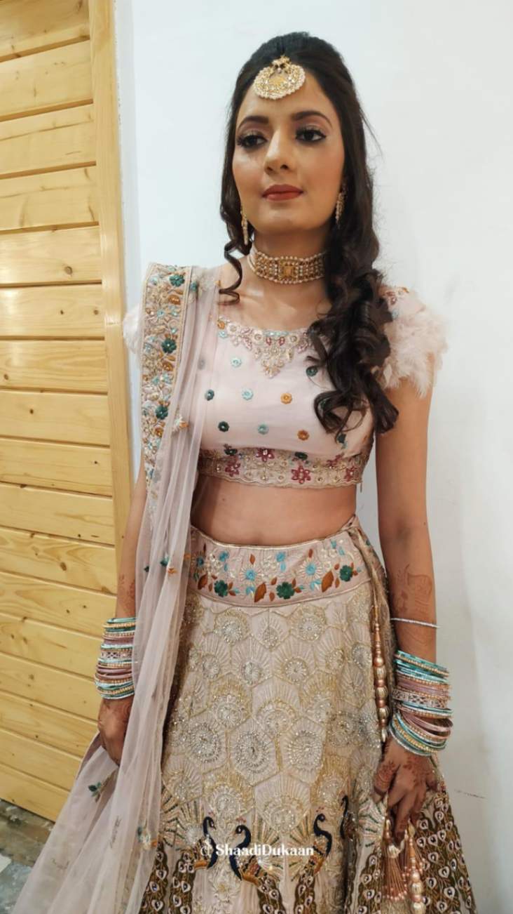 Nina S Hair  Beauty Lounge  Price  Reviews  Makeup Arti - Haryana - Gurgaon ID1603777