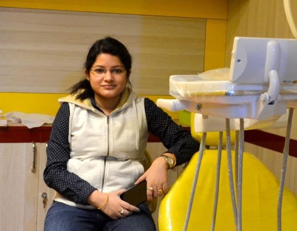 Most Trusted Dental Clinic in Dum Dum Nagerbazar - West Bengal - Kolkata ID1596573