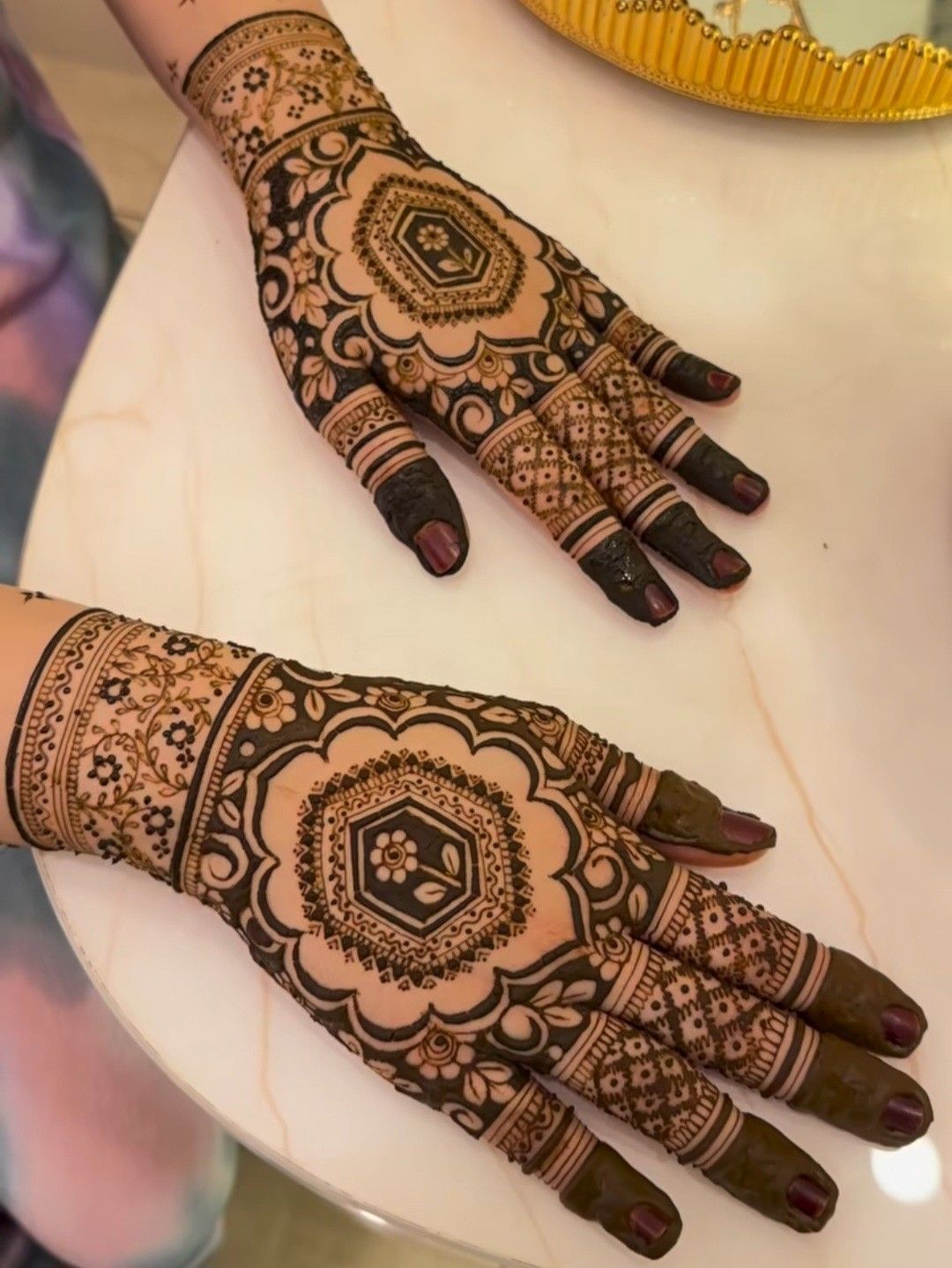 Get admired for elegant designs by the top mehndi artists in - Madhya Pradesh - Indore ID1612167 4