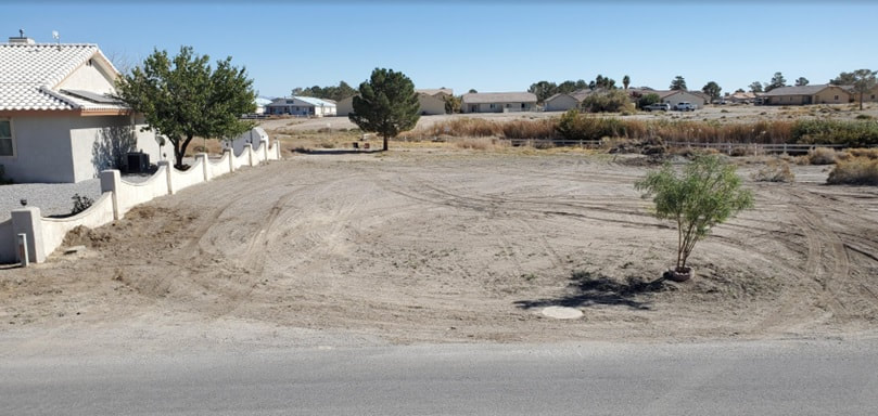 Residential Vacant Lot with Utilities  a Pond behind the lo - Nevada - Reno ID1522443