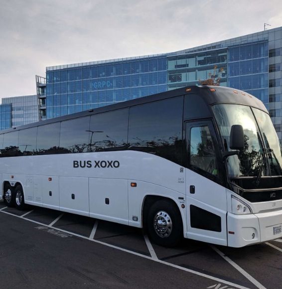Charter Bus Rental Near Me In Delaware BUSXOXO - Delaware - Wilmington ID1608802