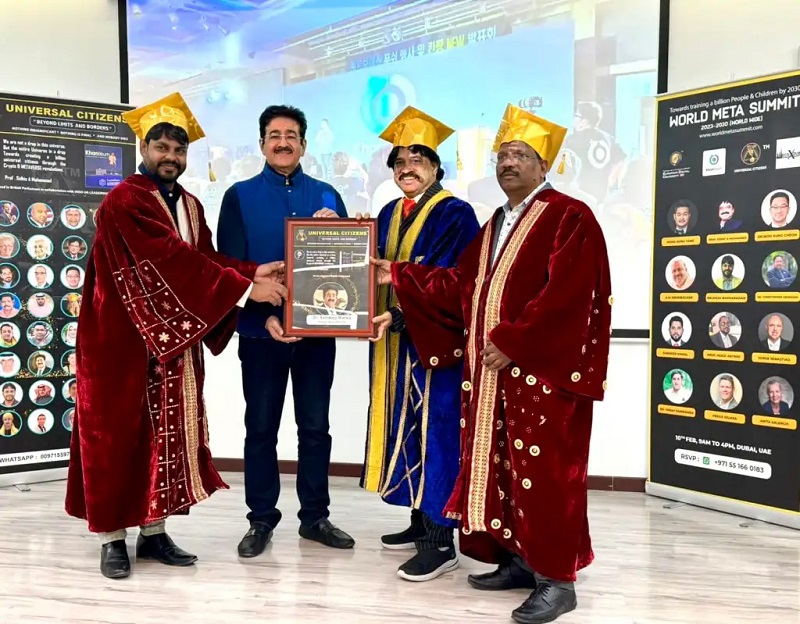 Sandeep Marwah Honoured with Universal Citizens Award at UAE - Delhi - Delhi ID1550686
