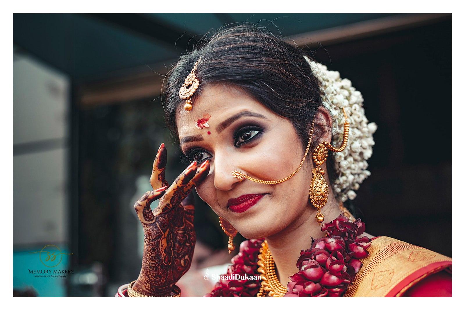 Make your big day iconic with best wedding photographers in  - Madhya Pradesh - Indore ID1610002 3