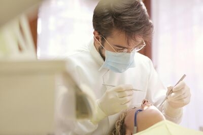 Expert Dental Care Clinic in Newtown Kolkata - West Bengal - Kolkata ID1616134
